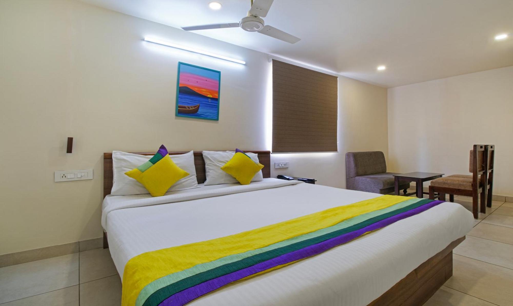 Itsy Hotels N Square Vidzsajavádá Kültér fotó